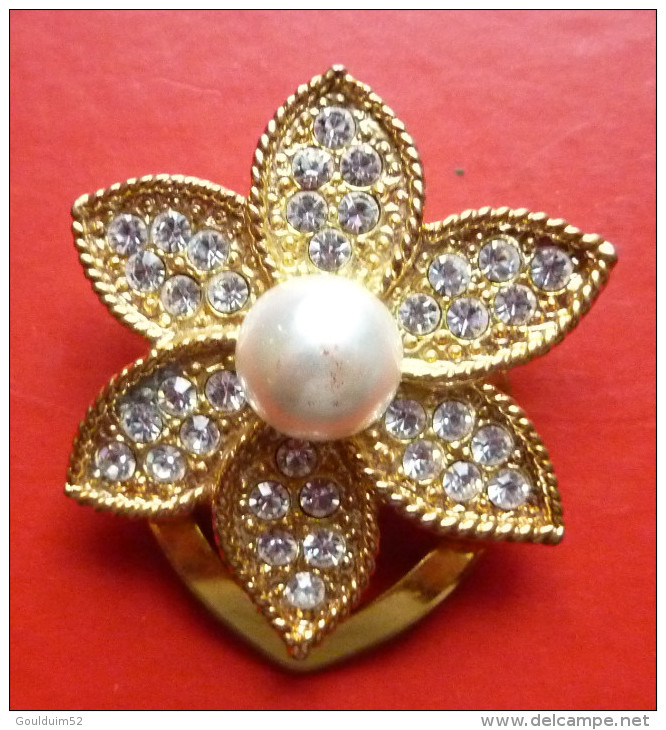 Broche Femme - Brooches