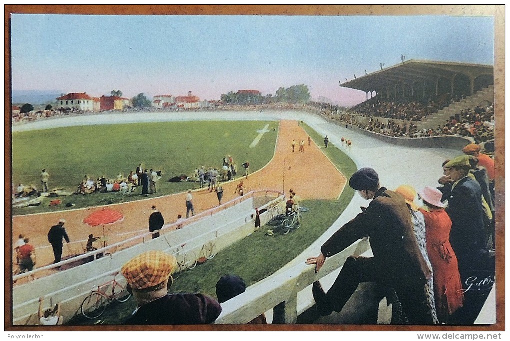 CP N° 108 - Auvergne - Allier - Vichy - Le Stade Vélodrome Avec Course De Vélos - Animée - Colorisée - Vichy