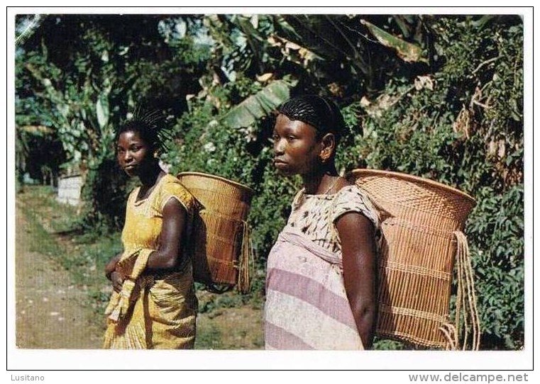 Angola - Black Native Women - Mulheres De Maquela Do Zombo ( 2 Scans ) Afrique Portugaise - 14,5cms X 9,5cms - Angola