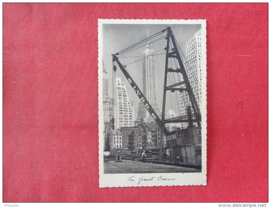 New York> New York City > Giant Crane Ref 1552 - Manhattan