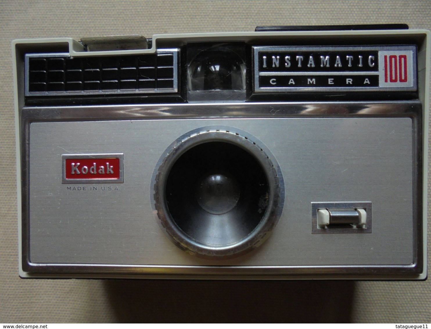 Ancien - Appareil-photos KODAK INSTAMATIC CAMERA 100 Etui En Cuir Made In USA  Années 60 - Cameras