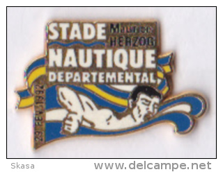 Pin's Natation Stade Nautique Maurice Herzog, Métal EGF - Zwemmen