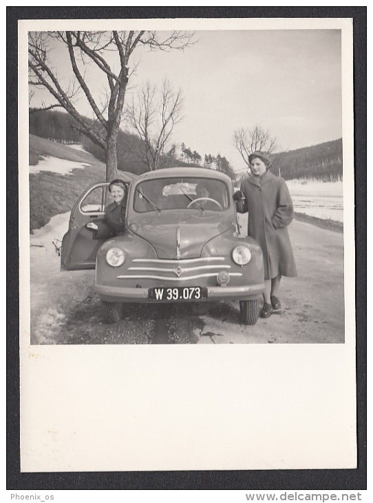 CAR - Original Photo, Renault, Year 1951 - Automobiles