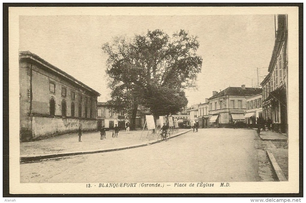 BLANQUEFORT Place De L´Eglise (MD) Gironde (33) - Blanquefort