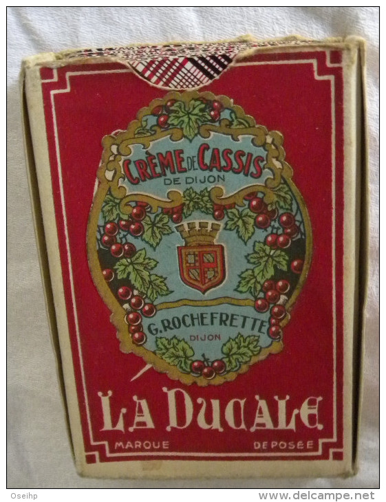 Jeu De 32 Cartes à Jouer La Ducale Publicitaire Crème De Cassis G. ROCHEFRETTE Dijon  - Carte Pub - 32 Kaarten