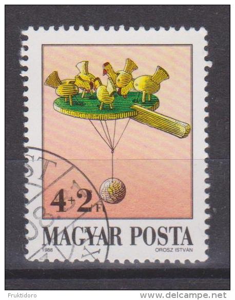 Hungary Mi 3980 Antique Toys - Pecking Chickens - 1988 - Gebruikt