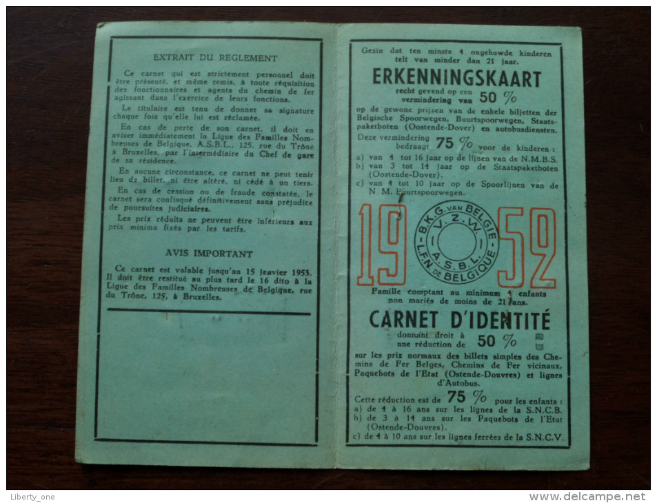 Bond Kroostrijke Gezinnen ERKENNINGSKAART - CARNET D'IDENTITE Anno 1952 ( Haesevoets Jules Schakkebroek ) ( Photo ) !! - Autres & Non Classés