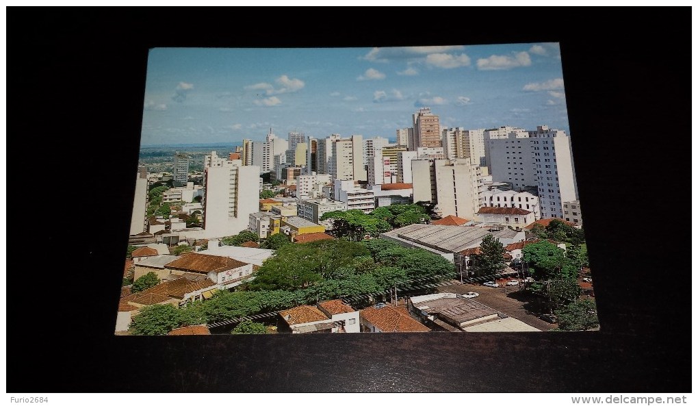 C-17135 CARTOLINA LONDRINA - VISTA PARCIAL DA CIDADE ESTADO DO PARANA - BRASIL - Autres