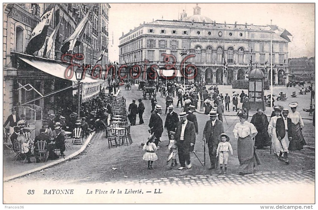 Lot De 21 Cartes De Bayonne - Le Théatre & Place De La Liberté Uniquement - Très Bon état Général - Bayonne