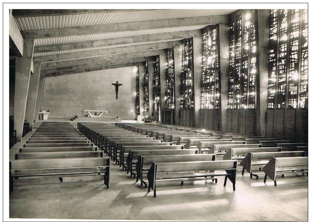 Caluire : église Sainte Bernadette - Caluire Et Cuire