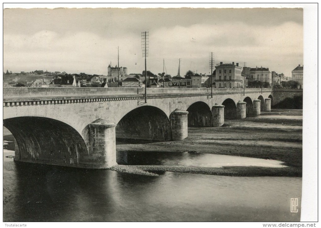 CPSM 49 SAUMUR PONT NAPOLEON 1960  Grand Format 15 X 10,5 - Saumur