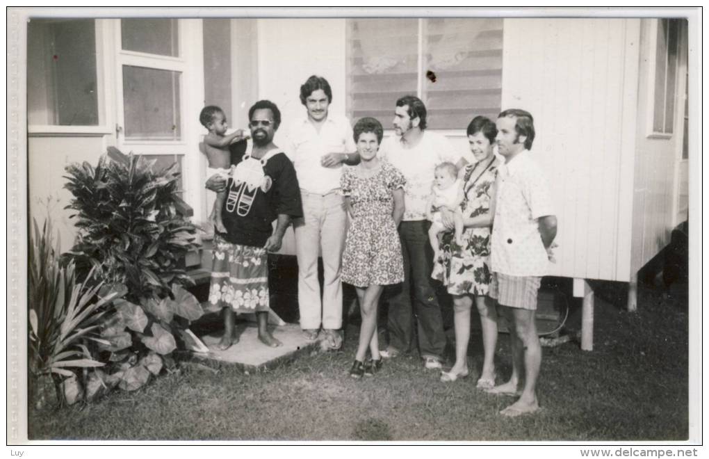 Photographie - PAPUA NEW GUINEA, Fam. Natschläger As Guests At Prime Minister Michael "Mikel" SOMARE - Identifizierten Personen
