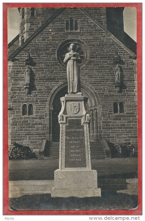 68 - LAPOUTROIE - Carte Photo - Monument Aux Morts Devant L' église - Lapoutroie