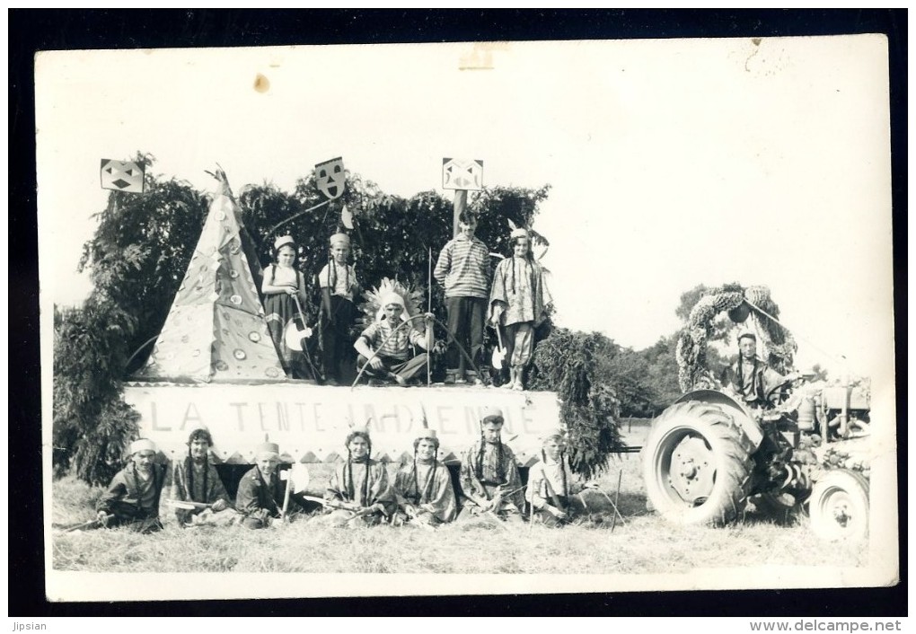 Cpa Carte Photo Char Carnaval -- La Tente Indienne -- à Identifier  JUI28 - A Identifier