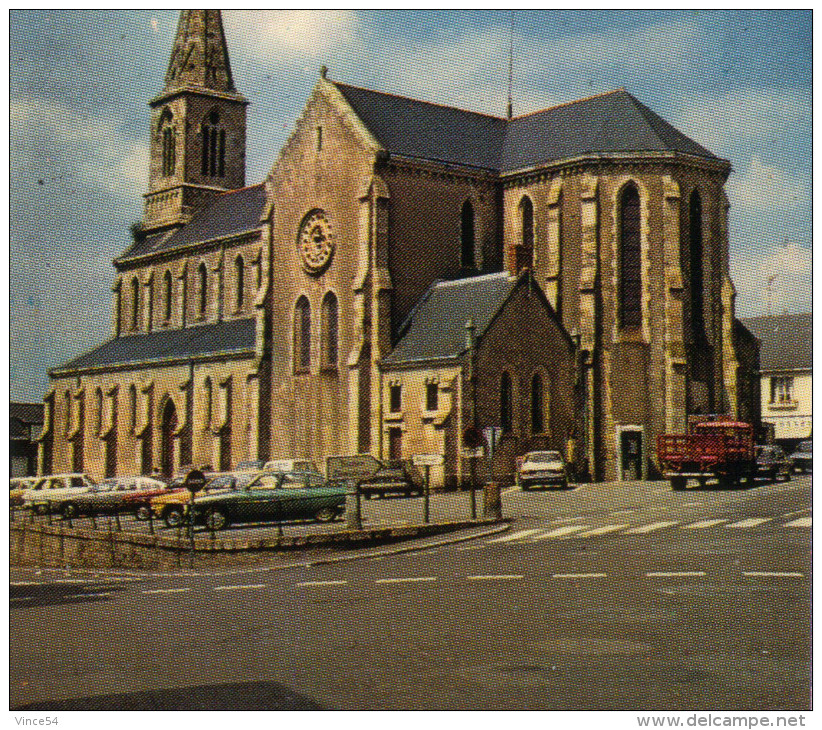 LA ROCHE-BERNARD - Le Pont Et Le Port De Plaisance Sur La Vilaine Les Vieilles Maisons Et L'église Citroen GS CX - La Roche-Bernard