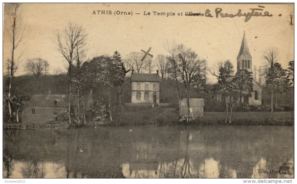 61 Athis. Le Temple Et Le Presbytere - Athis De L'Orne