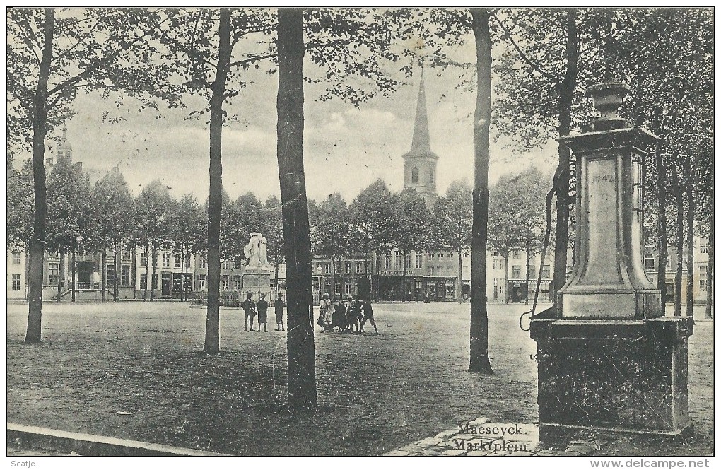 Maeseyck.  -  Marktplein;  1913  Naar  Borgerhout - Maaseik