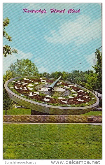 Kentuckys Floral Clock Frankfort Kentucky 1972 - Frankfort