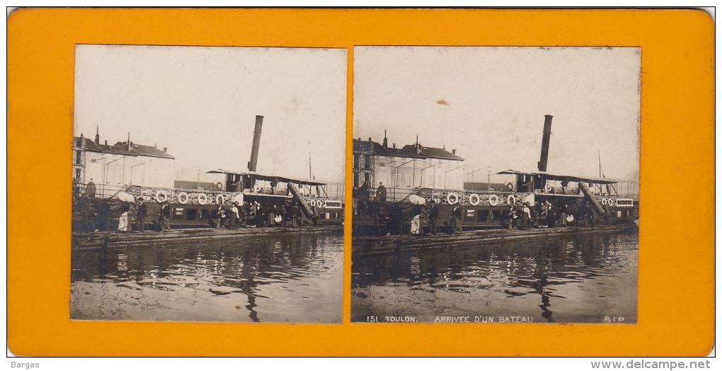 Photo Stereo Toulon Arrivée D'un Bateau - Photos Stéréoscopiques