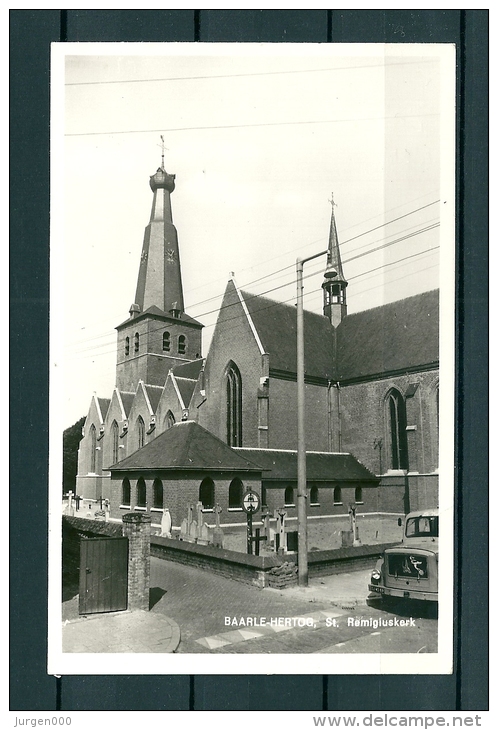 BAARLE HERTOG: St Remigiuskerk, Niet Gelopen Postkaart (Uitg Janssens) (GA18794) - Baarle-Hertog