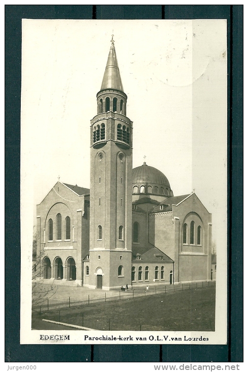 EDEGEM: Parochiale Kerk Van O.L.V. Van Lourdes, Gelopen Postkaart (GA19118) - Edegem