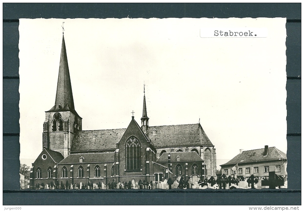 STABROEK: St Catharine Kerk, Niet Gelopen Postkaart (UItg Bril) (GA20577) - Stabroek