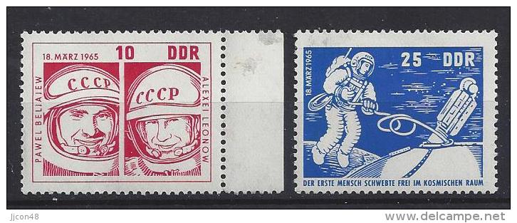 Germany (DDR) 1965  "Woschod 2"  (**)  MNH  M.1098-1099 - Neufs