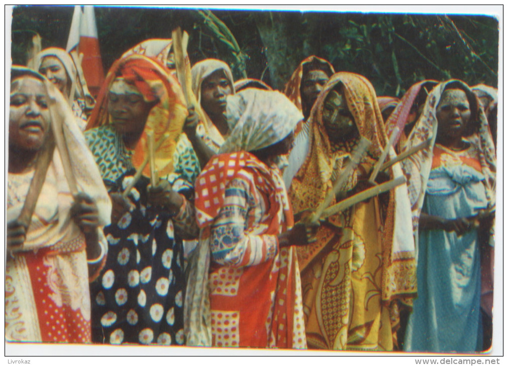 Iles Comores, Un "tonus" Indigène, Ed. Laboratoires La Biomarine, A Circulé En 1957, Dos Avec Publicité Pour IONYL - Komoren