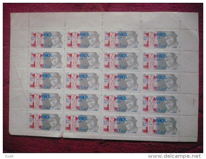 PLANCHE COMPLETE DE 20 TIMBRES-VIGNETTES 1987 DE 15,00 F / ANACR : Jean Moulin - Autres & Non Classés