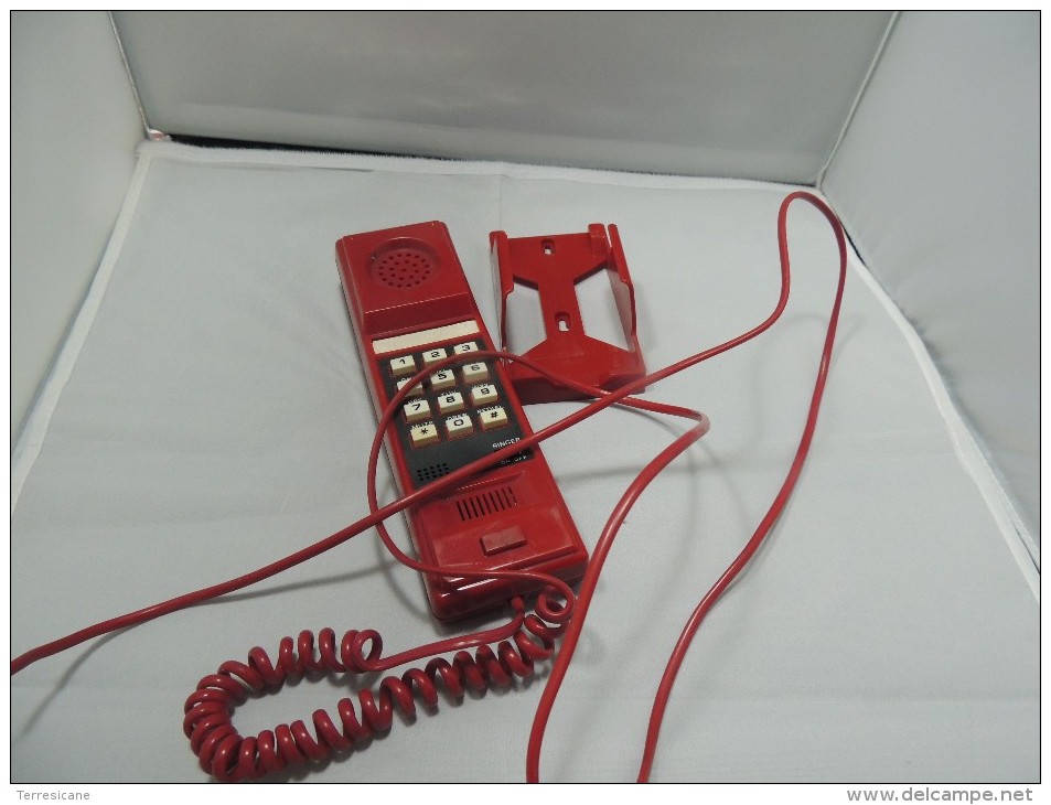 TELEFONO FISSO  ROSSO DA MURO  DA COLLEZIONE - Telefontechnik