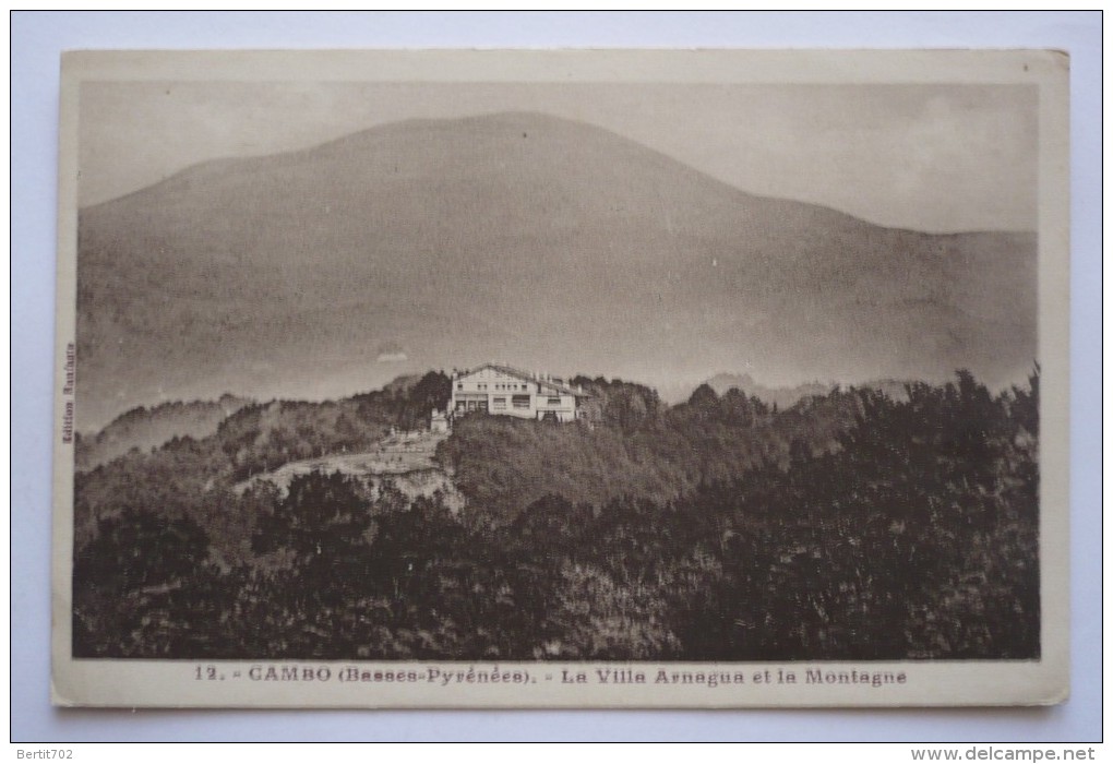 64-   CAMBO  LES BAINS -la Villa Arnagua Et La Montagne - Cambo-les-Bains