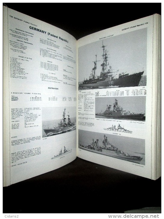 JANE´S FIGHTING SHIPS 1973 Bateau Navire Boat Schiff Sous Marin Submarine U-Boot Guerre War Krieg Militaria Marine Navy - Foreign Armies