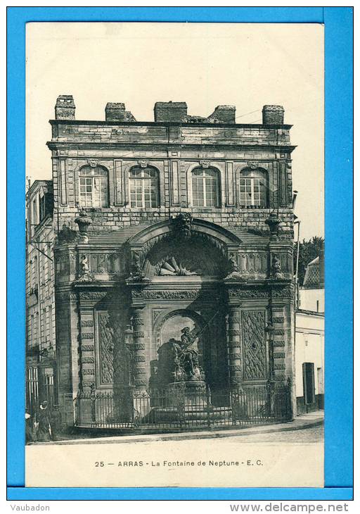 CP, 62, ARRAS, La Fontaine De Neptune, Vierge - Arras