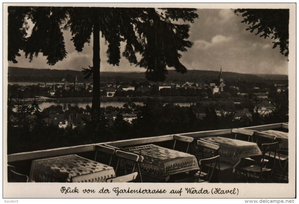 Werder. Hotel Und Gaststätte Bismarckhöhe. Blick Von Der Gartenterrasse Auf Werder - Werder