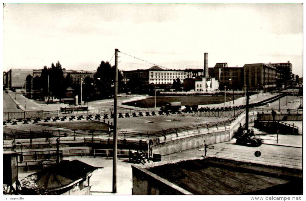 BERLIN - Potsdamer Platz Mit Blick In Die Leipziger Und Die Stresemann Strasse - M-3 - Friedrichshain