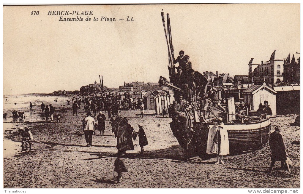 Thematiques 62 Pas De Calais Berck Plage Ensemble De La Plage Bateau De Pêcheurs Animée - Berck