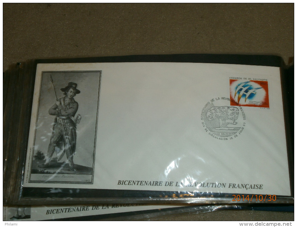 BICENTENAIRE DE LA REVOLUTION FRANCAISE, 100 DOCUMENTS DIFFERENTS. (1048)