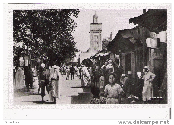 FES 95.201.80 RUE ET MOSQUEE (BELLE ANIMATION) - Fez