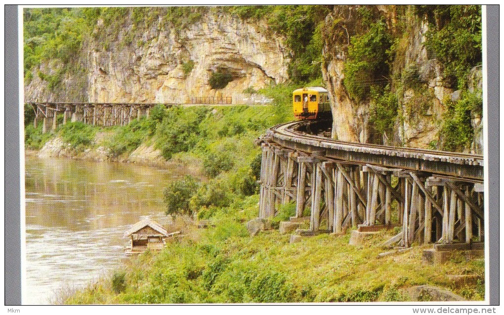 Thai Drad Railway Kanjanaburi - Thailand