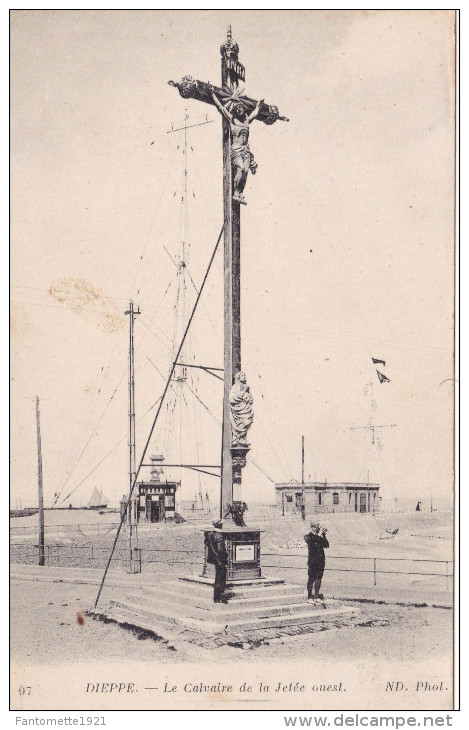 DIEPPE  LE CALVAIRE DE LA JETEE OUEST(dil108) - Monuments