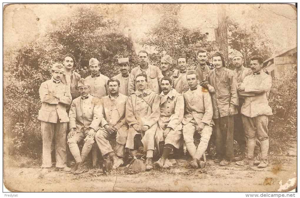 CARTE PHOTO  4 EME REGIMENT INFANTERIE - Regiments