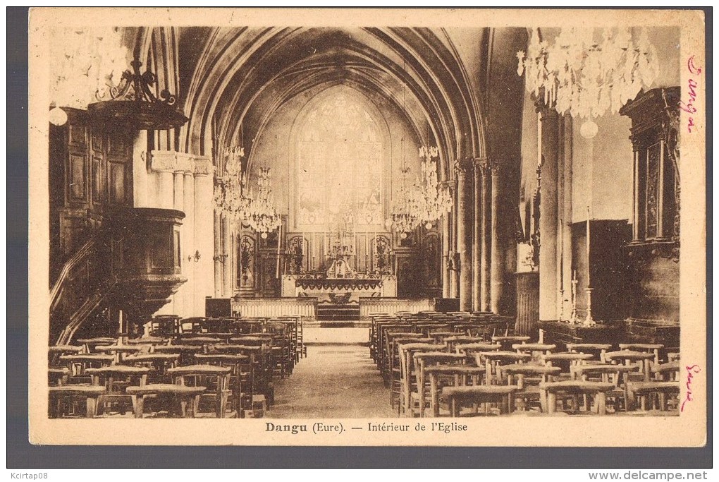 DANGU . Intérieur De L'Eglise . - Dangu