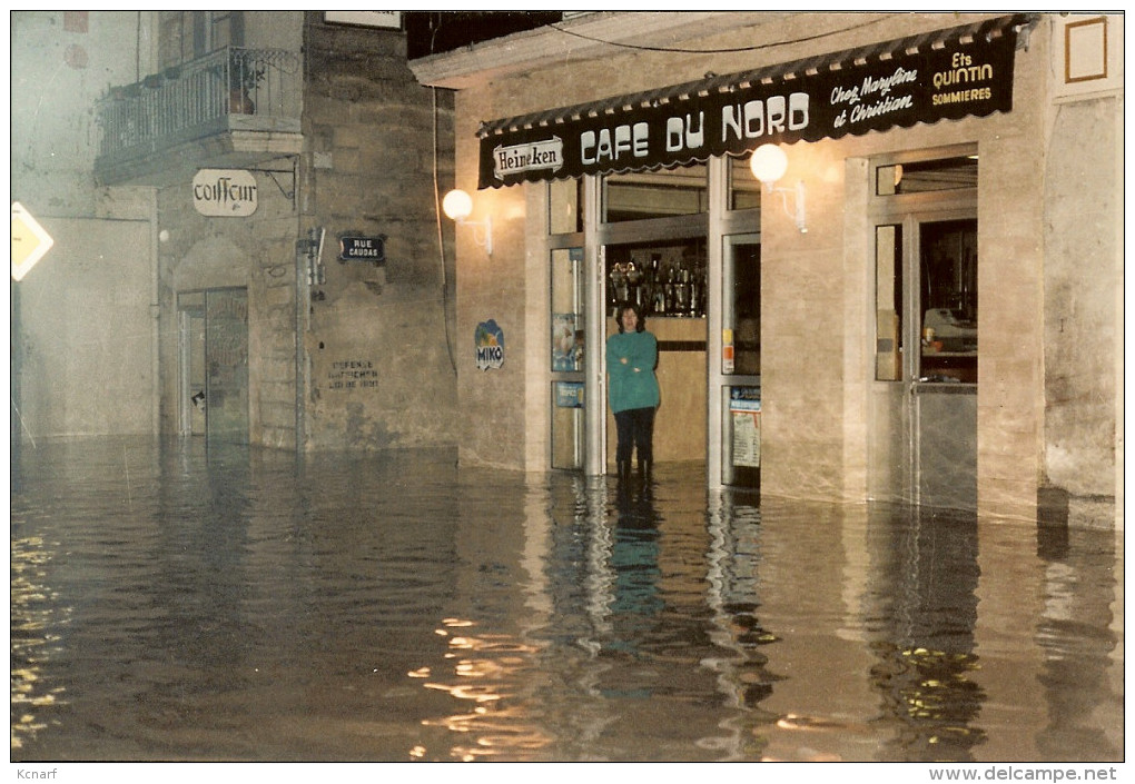 Vieille Photo Inondation De SOMMIERES Par Yves Mouret ( Original ) - Places