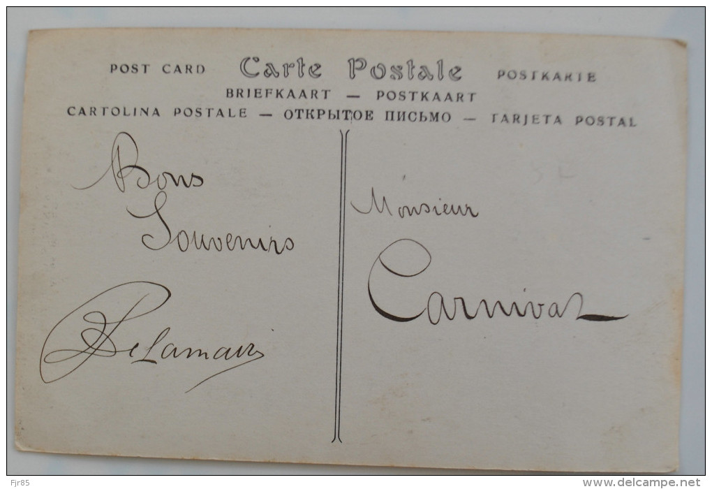 SALON DE PARIS  MOREAU DESCHANVRES  MGR DELAMAIRE BENISSANT LES ENFANTS CARTE SIGNEE AU DOS DELAMAIRE - Autres & Non Classés