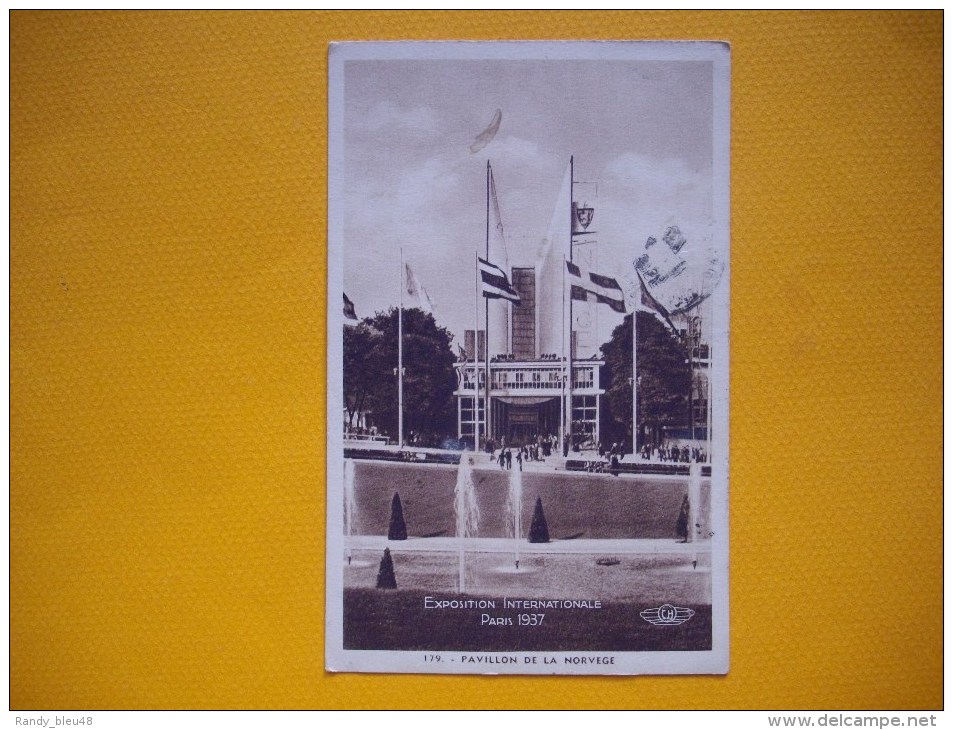 Cpa    PARIS    - 75   - Exposition Internationale - Paris 1937  - Pavillon De La Norvège - Statues