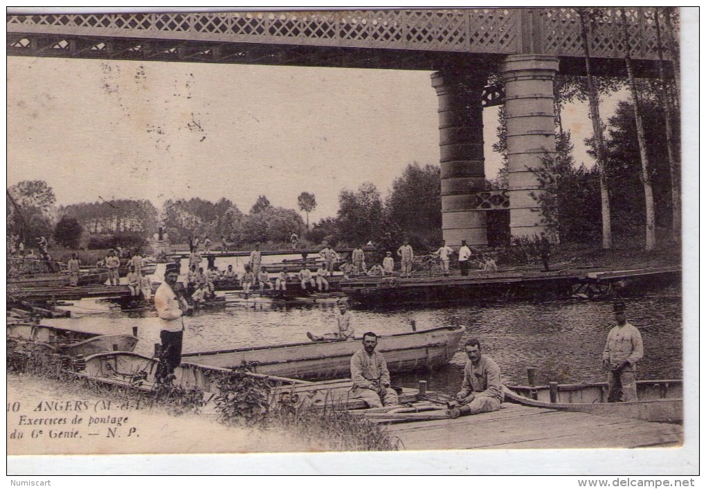 Angers.. Très Animée.. Exercices De Pontage Du 6e Génie.. Manoeuvre.. Pont De Bateaux.. Militaria.. Militaires - Angers