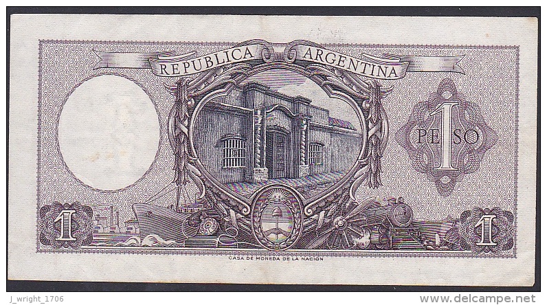 Argentina, 1 Peso, P.263b (with Dark Line In Upper Watermark) VF - Argentina