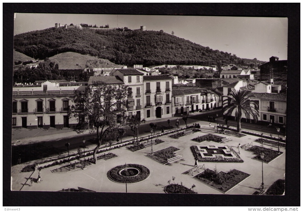 CPM, Malaga (Andalousie Espagne), Plaza De La Victoria Y Gibralfaro, Années 1960 - Malaga