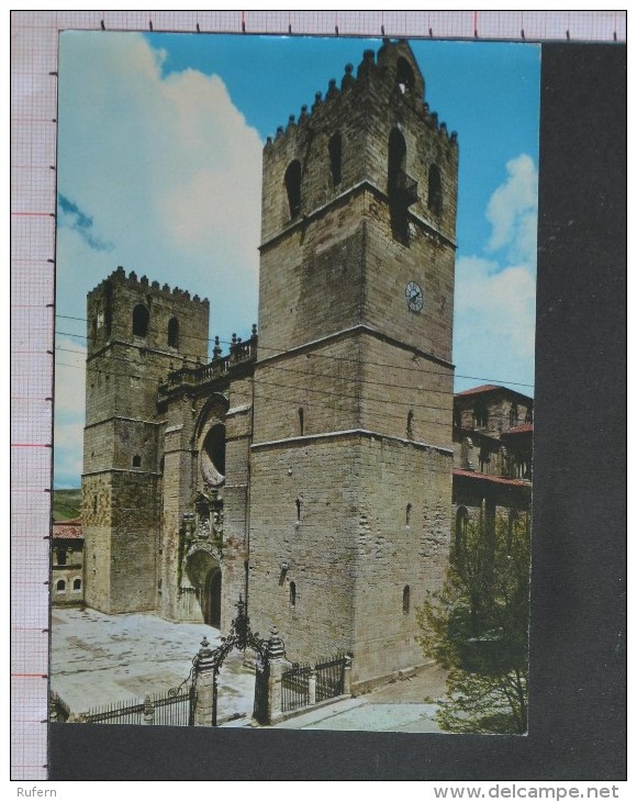 CATEDRALES DE ESPAÑA DE SIGUENZA - GUADALAJARA - 2 Scans (Nº09200) - Guadalajara