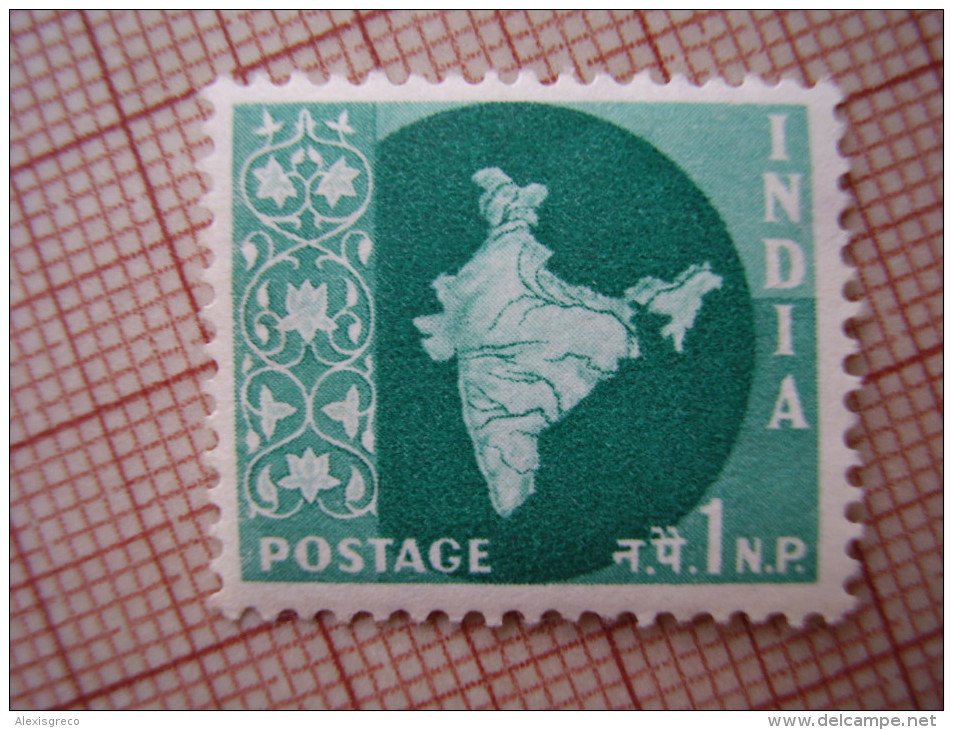 INDIA 1957 New Currency Definitive Issue TEN Values  To 75 N.p. In  SINGLES MINT With Hinge Remnants. - Unused Stamps